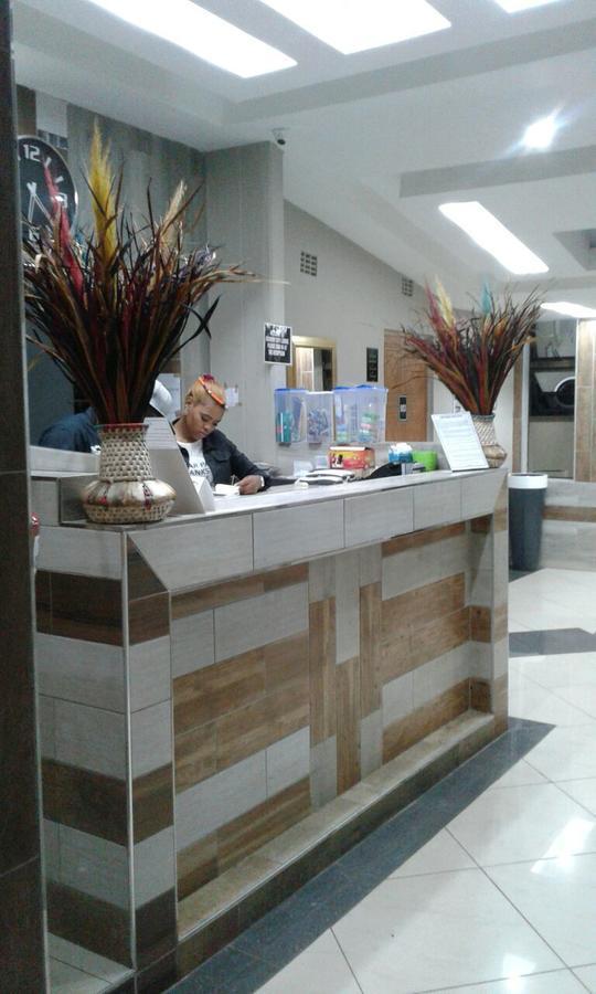 Central Lodge Hotels Johannesburg Buitenkant foto